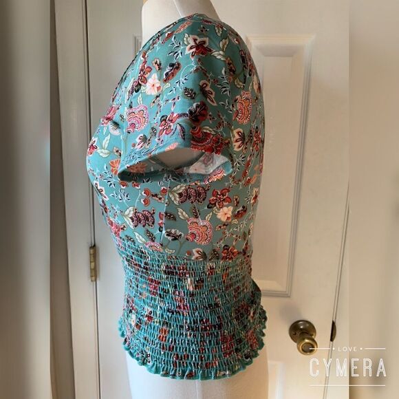 Moa Moa NWOT Floral Top - Picture 2 of 6